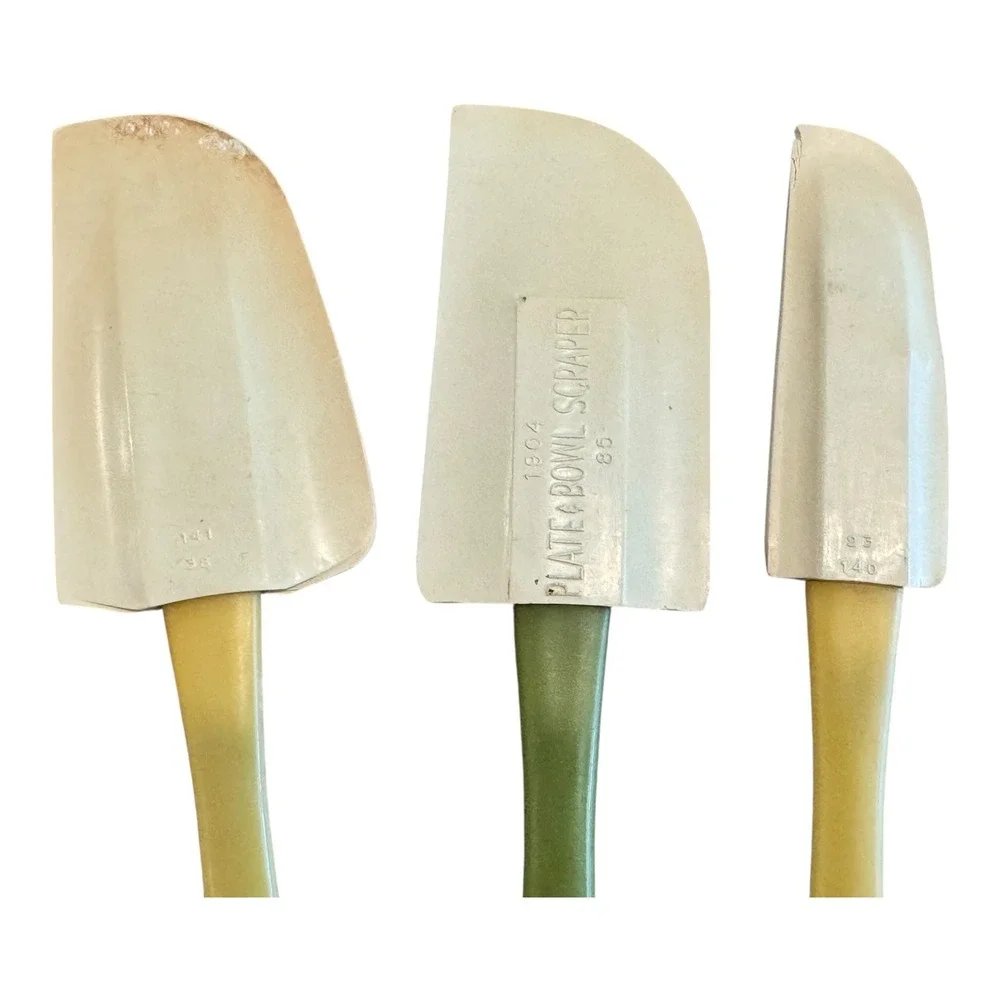 Vintage Rubbermaid Party Plan 3-Piece Plate Bowl Scraper Spatula‎ 1904 140 & 141
